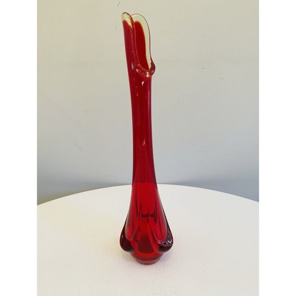 Vintage Viking Epic Drape Amberina Swung Glass Vase 14 3/4" Red Art Glass Vase - Picture 4 of 10